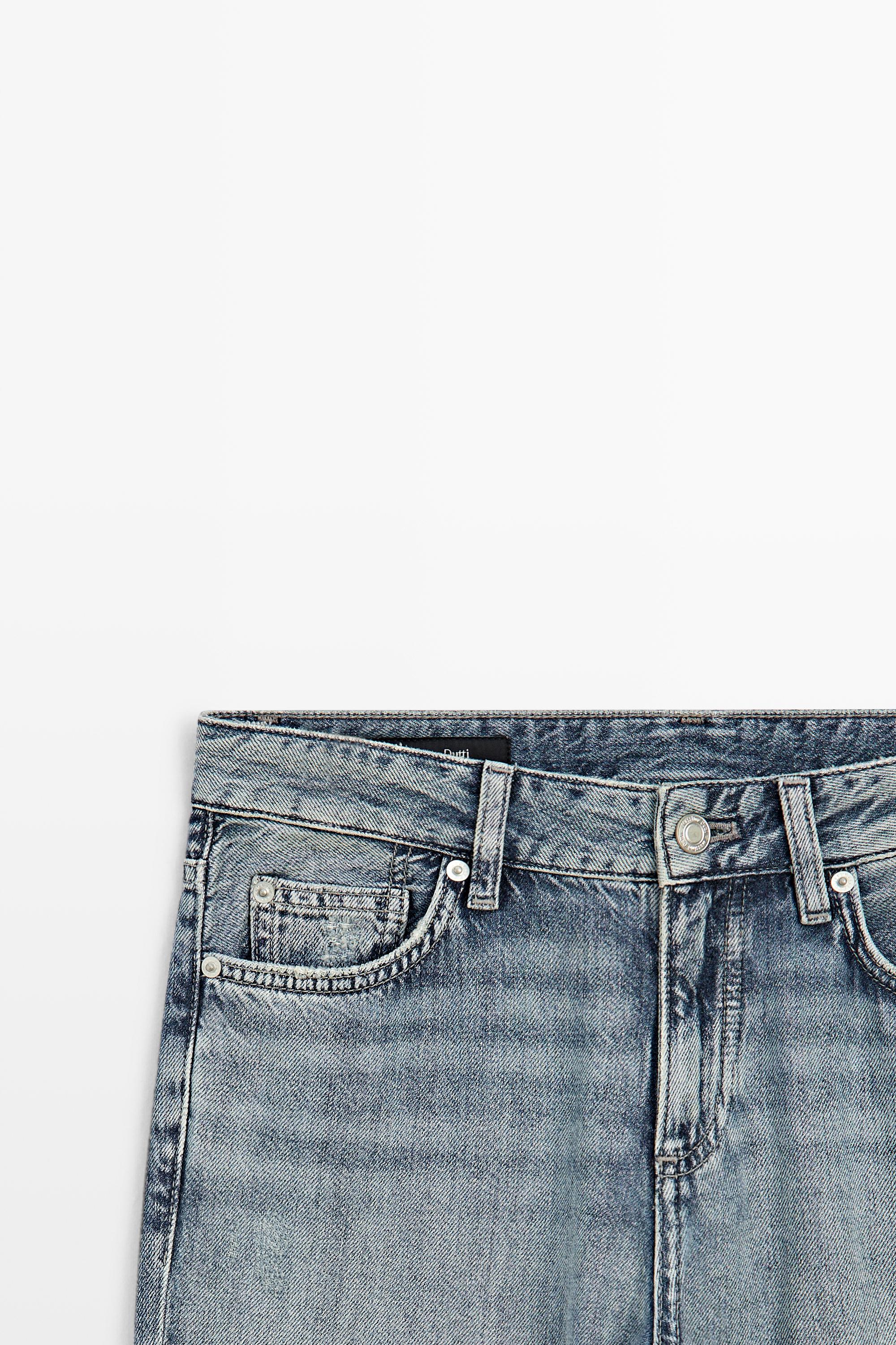 Low-rise straight-leg jeans